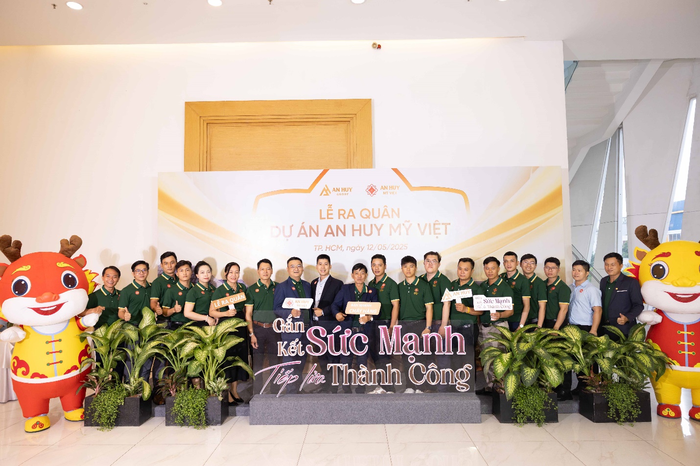 LỄ RA QUÂN AN HUY MỸ VIỆT
